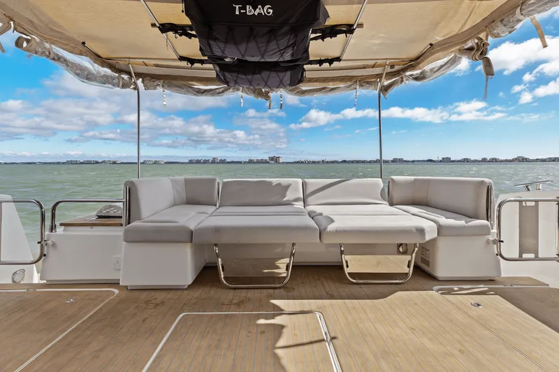 Slide: The Image of Fountaine Pajot MY 4.S 2022 - 32