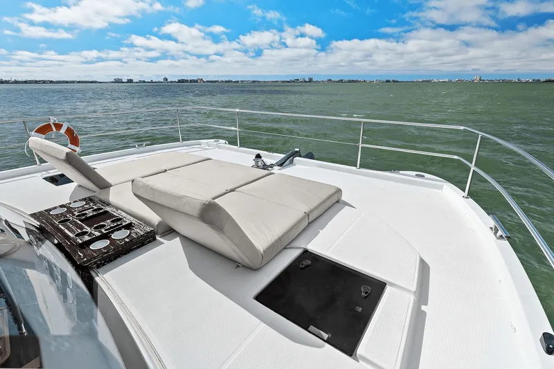 Slide: The Image of Fountaine Pajot MY 4.S 2022 - 38