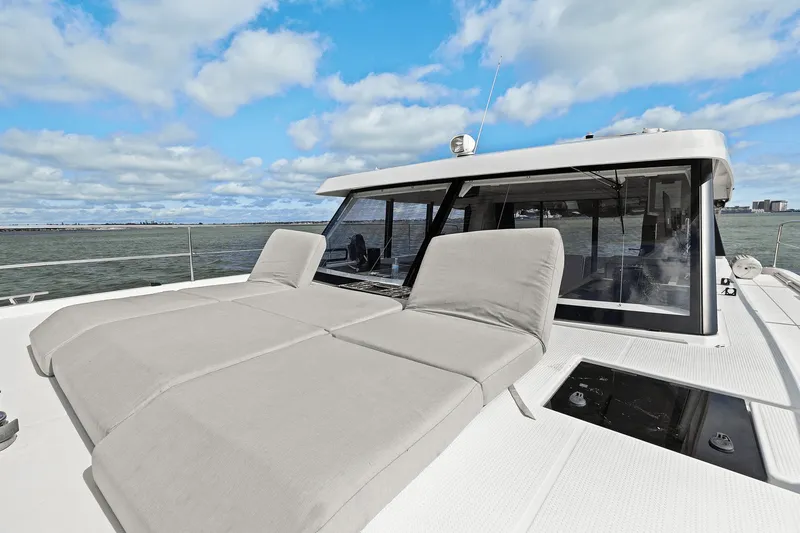 Slide: The Image of Fountaine Pajot MY 4.S 2022 - 40