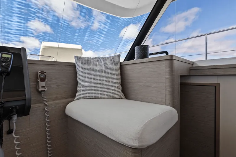 Slide: The Image of Fountaine Pajot MY 4.S 2022 - 44
