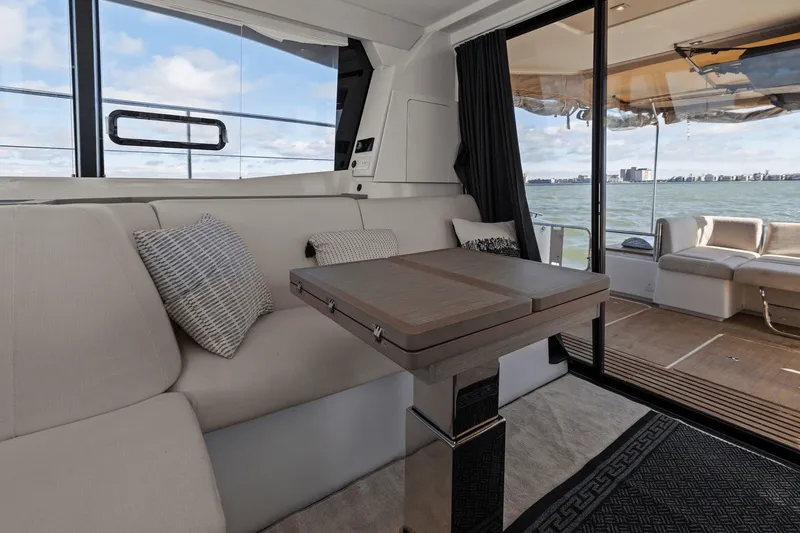 Slide: The Image of Fountaine Pajot MY 4.S 2022 - 47