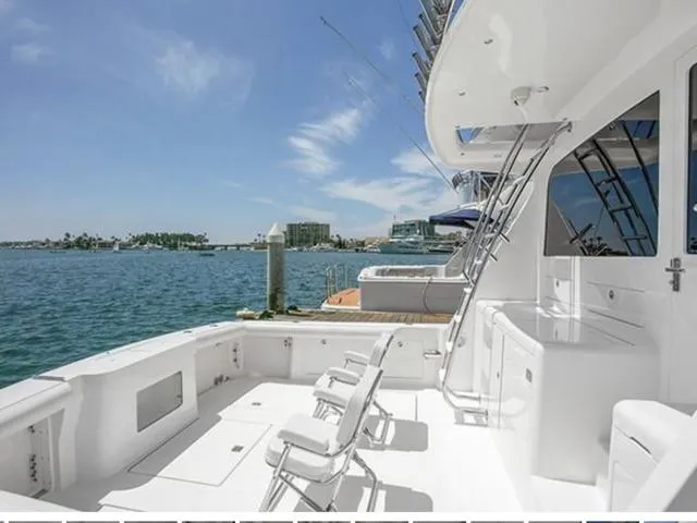 Slide: The Image of Cabo Flybridge 2007 - 1