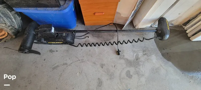 Slide: The Image of Sun Tracker 22 XP3 2019 - 12157430