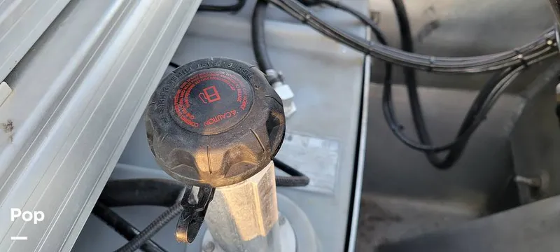 Slide: The Image of Sun Tracker 22 XP3 2019 - 12157372