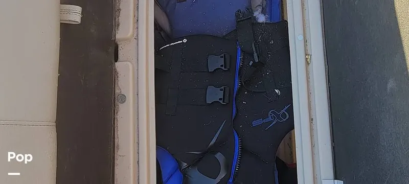 Slide: The Image of Sun Tracker 22 XP3 2019 - 12157495