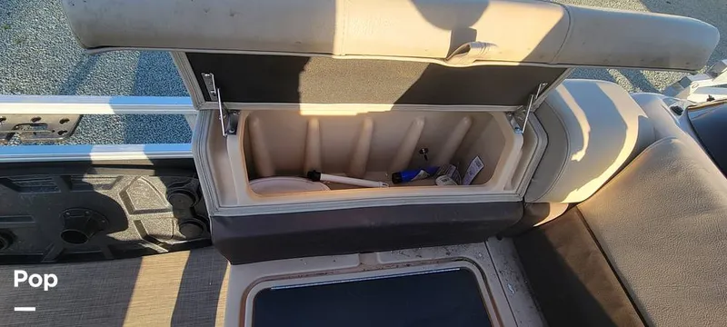 Slide: The Image of Sun Tracker 22 XP3 2019 - 12157502