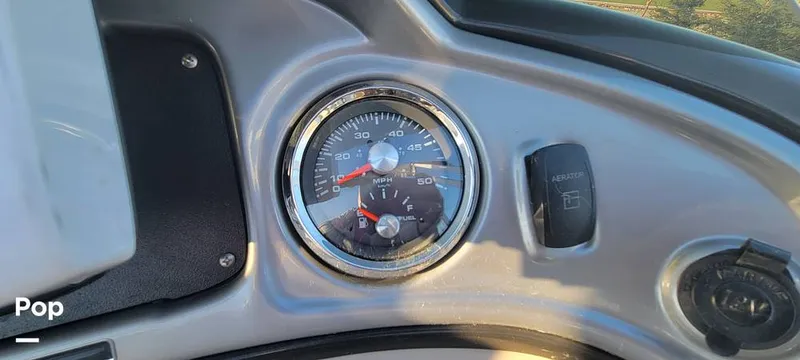 Slide: The Image of Sun Tracker 22 XP3 2019 - 12157513