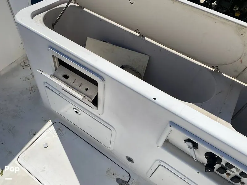 Slide: The Image of Cleaning Station/ Sink In Transom - 12095681