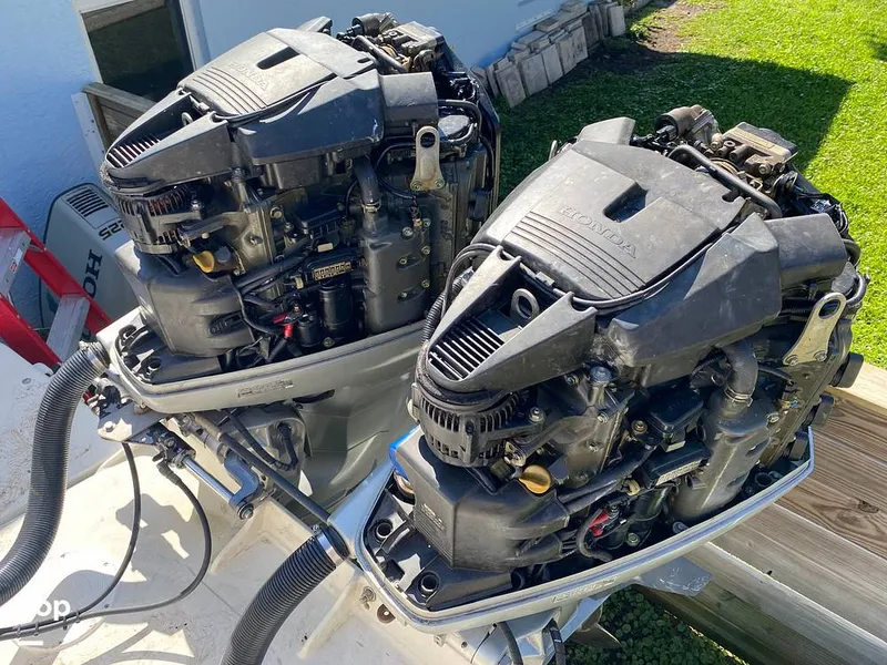 Slide: The Image of Pro-Line 2700 Sportsman 1994 - 12095687