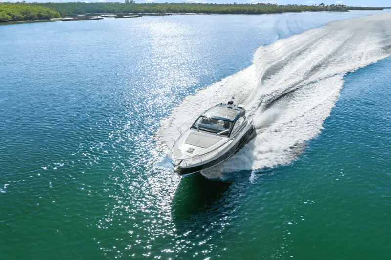 Slide: The Image of Azimut ATLANTIS 45 2025 - 13