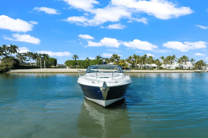 Slide: The Image of Azimut ATLANTIS 45 2025 - 3