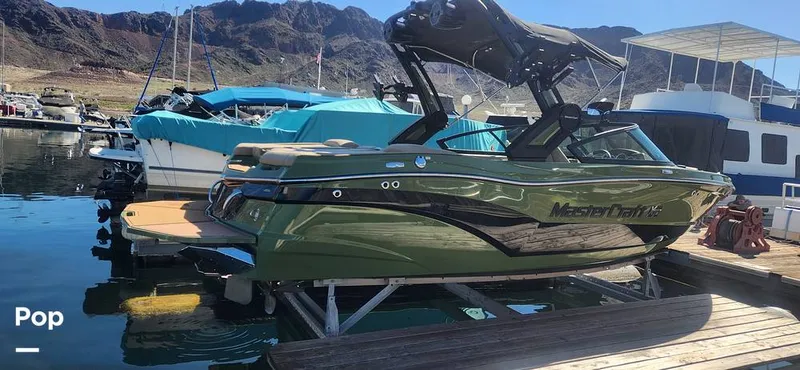 Slide: The Image of Mastercraft XT21 2022 - 12225442