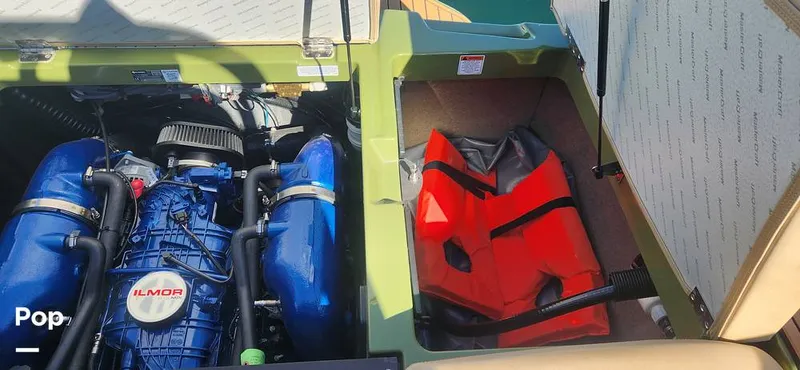 Slide: The Image of Mastercraft XT21 2022 - 12225447