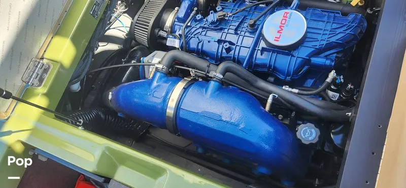 Slide: The Image of Mastercraft XT21 2022 - 12225452