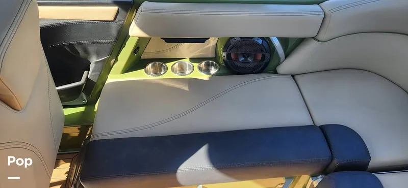 Slide: The Image of Mastercraft XT21 2022 - 12225465