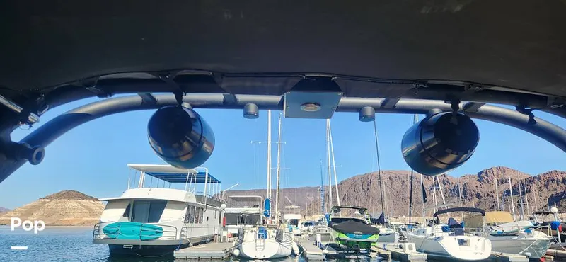 Slide: The Image of Mastercraft XT21 2022 - 12225488