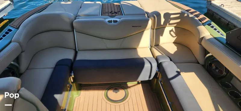 Slide: The Image of Mastercraft XT21 2022 - 12225491