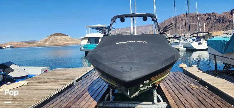 Slide: The Image of Mastercraft XT21 2022 - 12225507