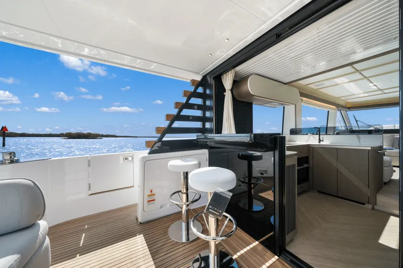 Slide: The Image of Azimut Magellano 60 2025 - 26