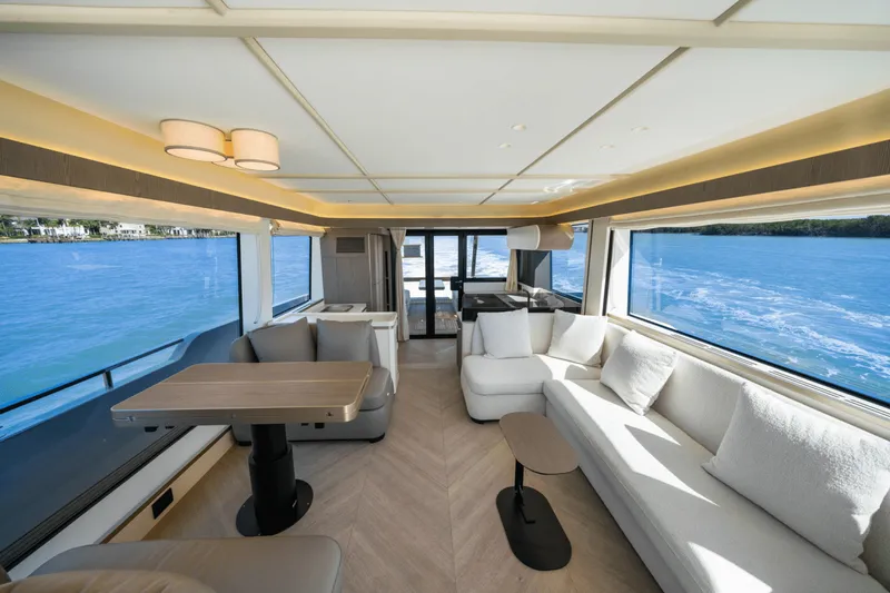 Slide: The Image of Azimut Magellano 60 2025 - 35