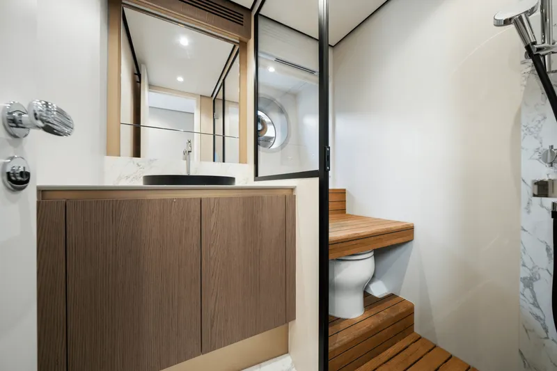 Slide: The Image of Azimut Magellano 60 2025 - 66