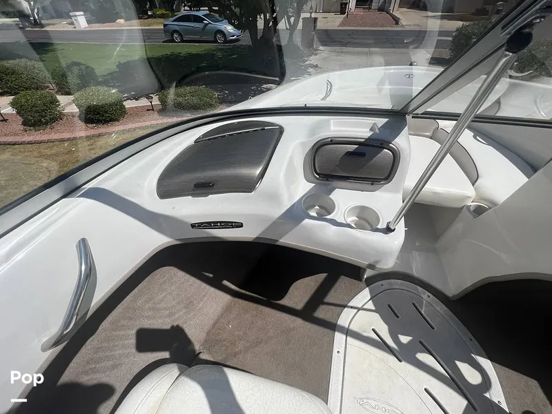 Slide: The Image of Glovebox - 12467503