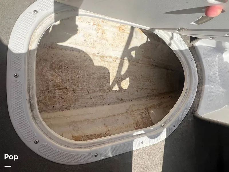 Slide: The Image of Ski Locker - 12467522