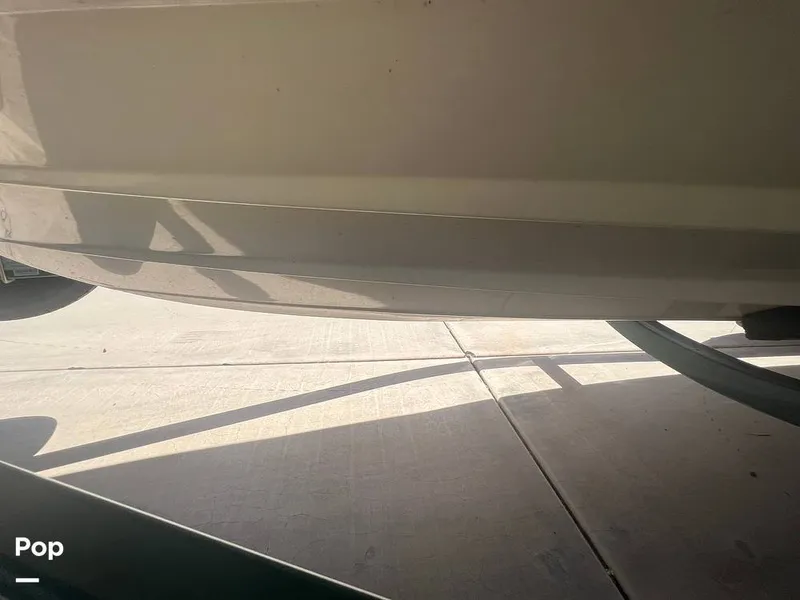 Slide: The Image of Underneath View - 12468044