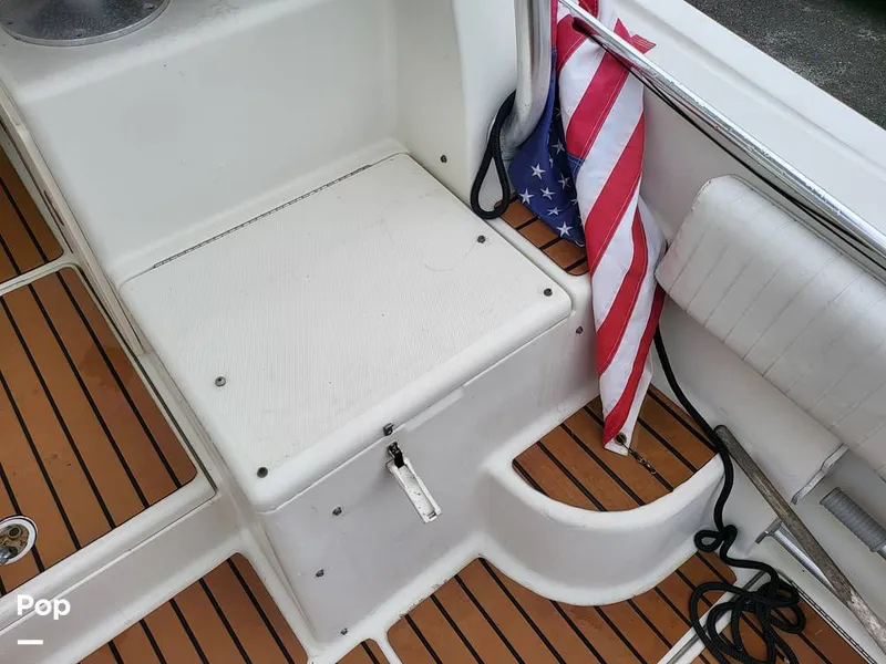 Slide: The Image of Hydra-Sports Vector 2800 Walkaround 2003 - 12399755