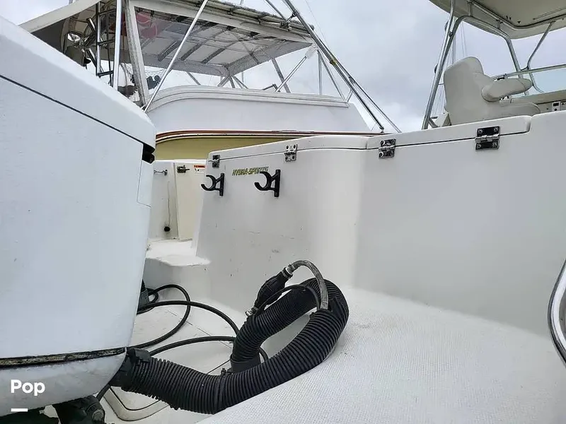 Slide: The Image of Hydra-Sports Vector 2800 Walkaround 2003 - 15032188