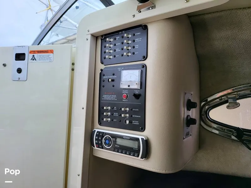 Slide: The Image of Hydra-Sports Vector 2800 Walkaround 2003 - 12399927