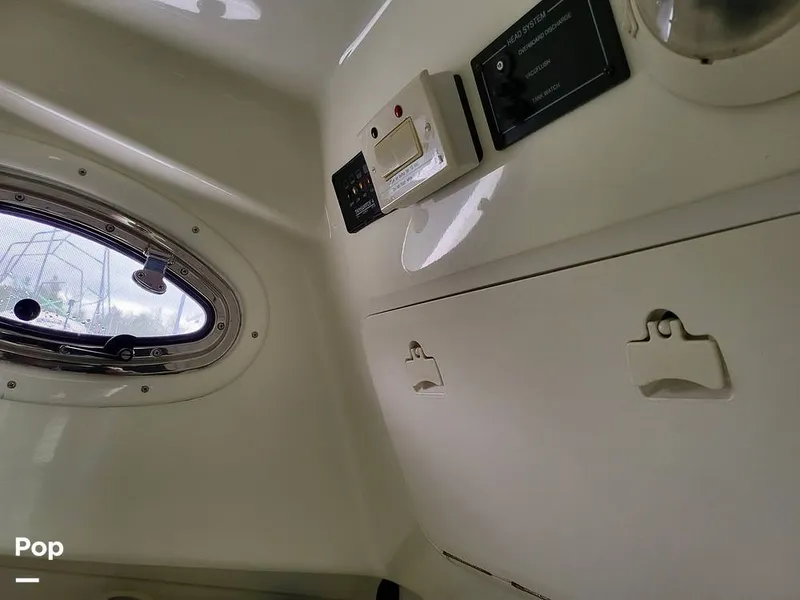 Slide: The Image of Hydra-Sports Vector 2800 Walkaround 2003 - 12399946