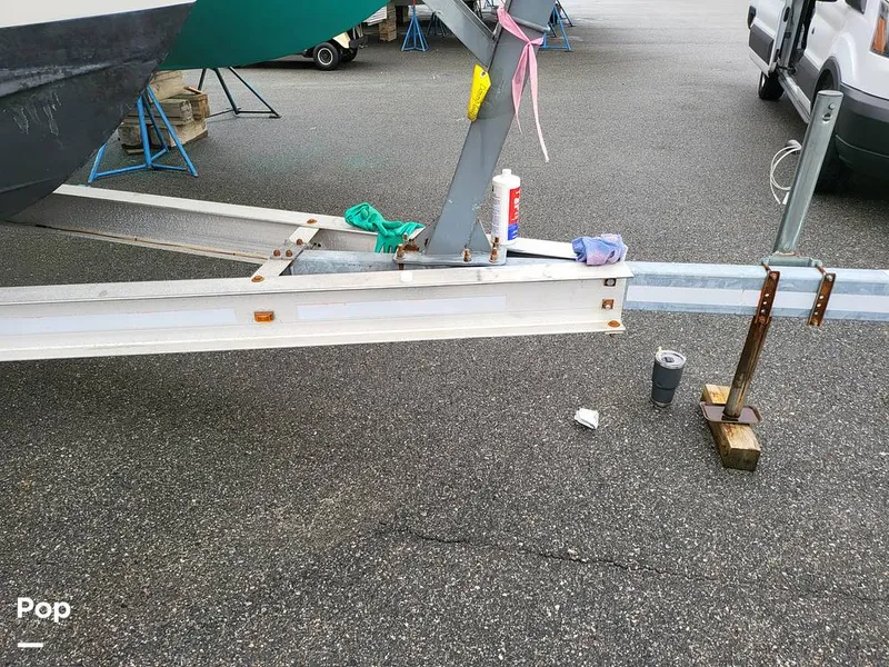 Slide: The Image of Hydra-Sports Vector 2800 Walkaround 2003 - 12399741