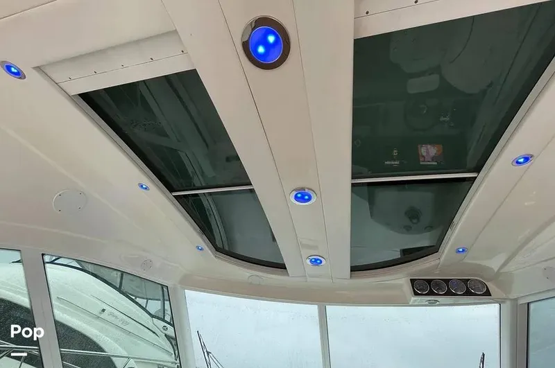 Slide: The Image of Sea Ray 500 Sundancer 2010 - 15889725