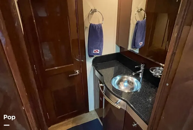 Slide: The Image of Sea Ray 500 Sundancer 2010 - 15889735