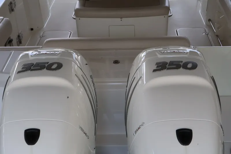 Slide: The Image of Boston Whaler 330 Outrage 2018 - 54