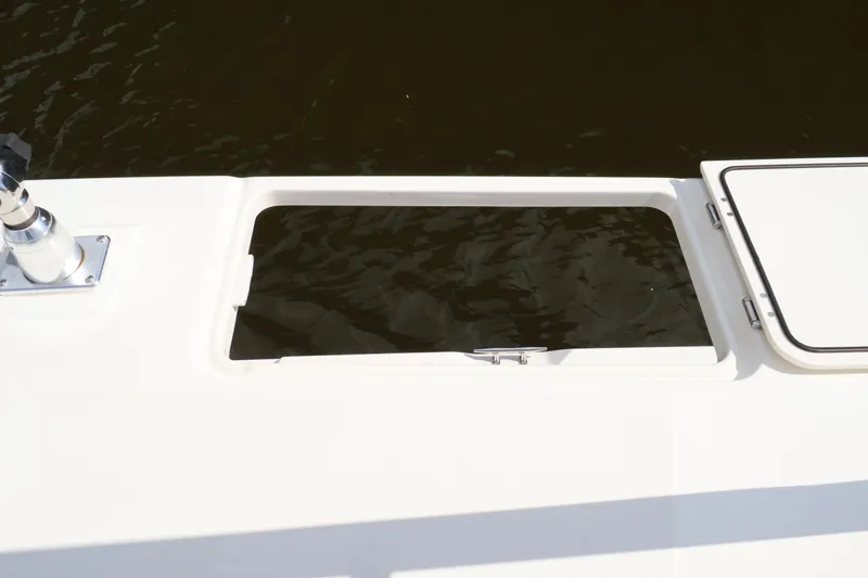 Slide: The Image of Boston Whaler 330 Outrage 2018 - 49