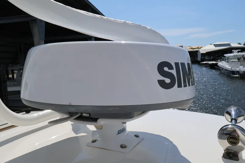 Slide: The Image of Boston Whaler 330 Outrage 2018 - 48