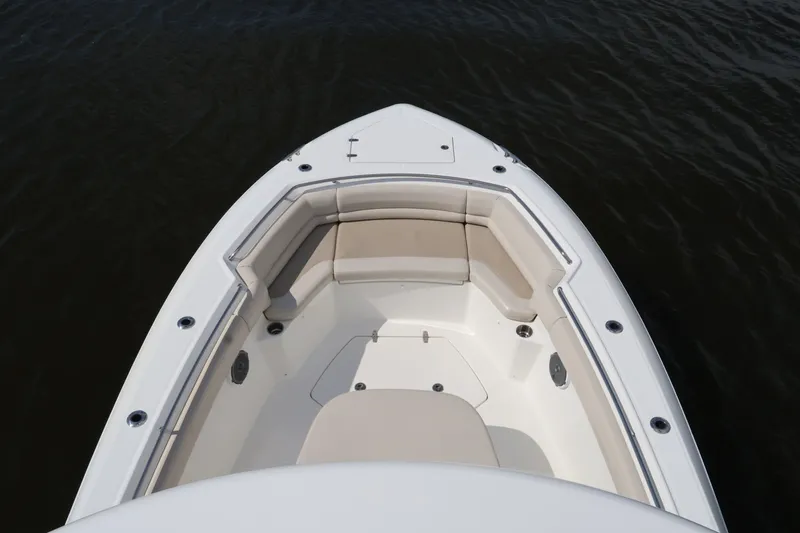 Slide: The Image of Boston Whaler 330 Outrage 2018 - 44