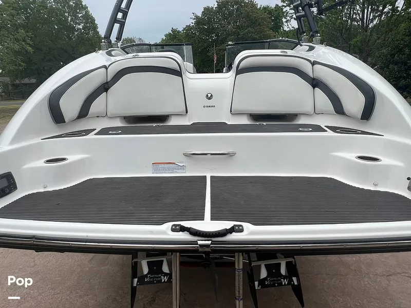 Slide: The Image of Stern Seating/swim Platform - 12340353