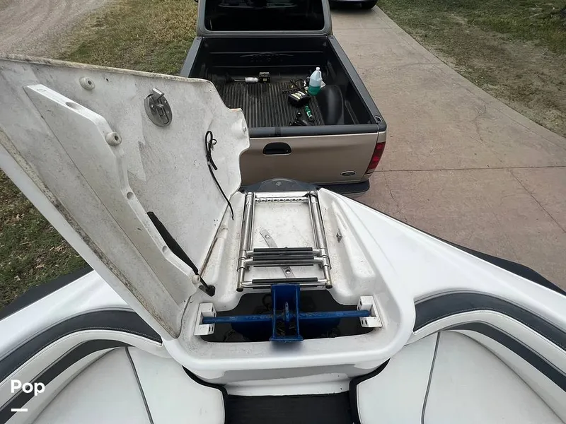 Slide: The Image of Beach Ladder/anchor/anchor Locker - 12339537