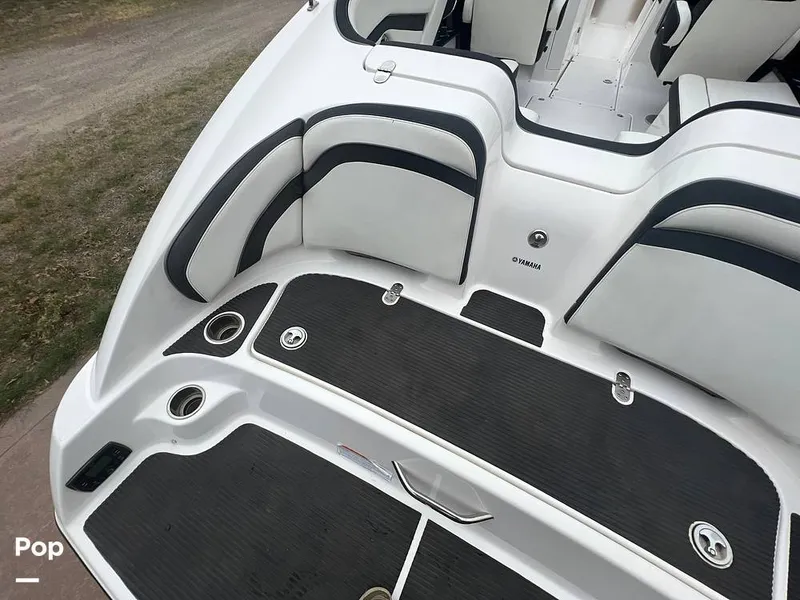 Slide: The Image of Stern Seating With Swim Platform - 12339867