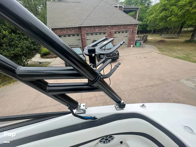 Slide: The Image of Wakeboard Rack - 12340159