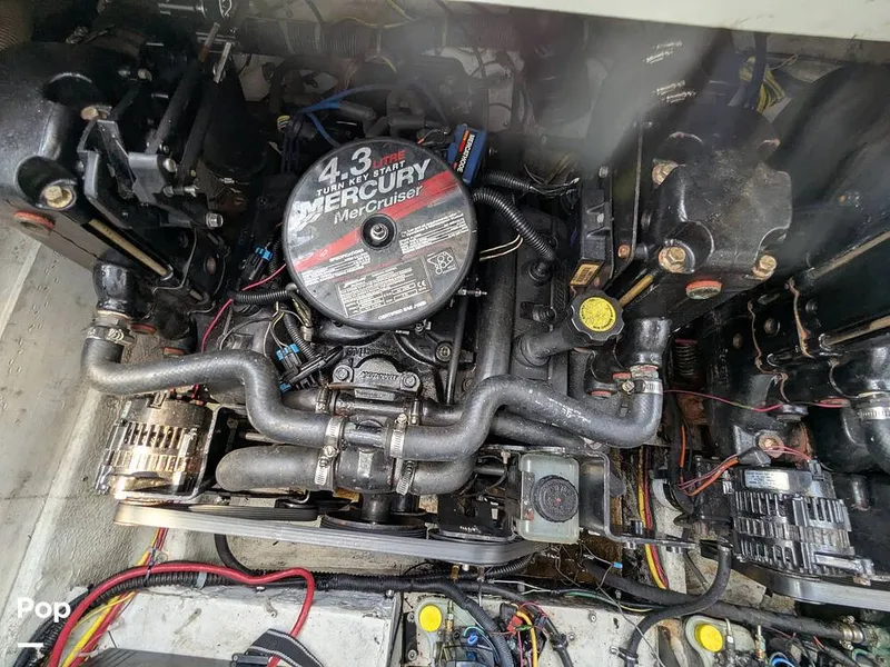 Slide: The Image of Twin Engine - 15710748