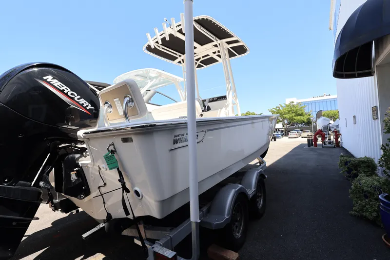 Slide: The Image of Boston Whaler 190 Montauk 2025 - 2