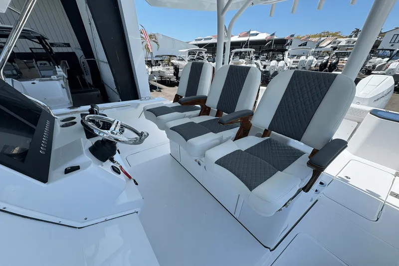 Slide: The Image of Bertram 34CC 2025 - 10