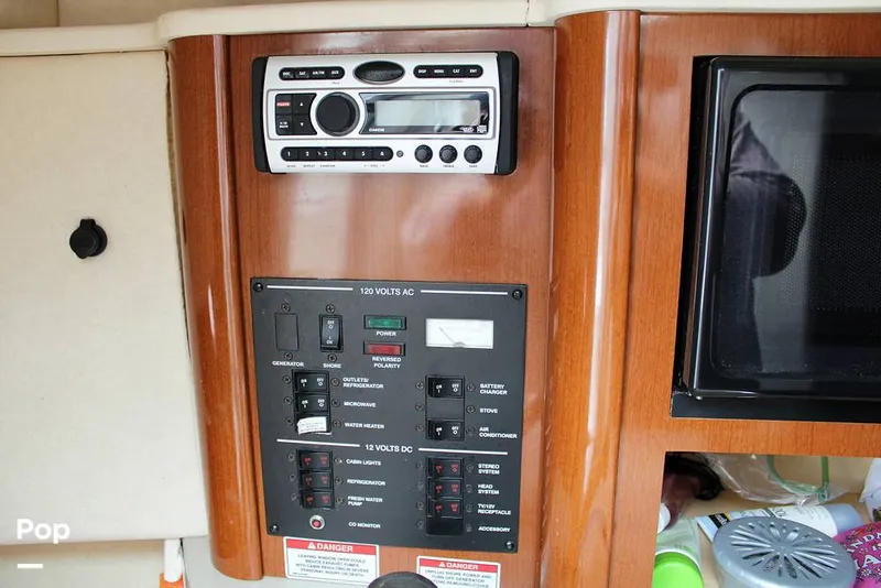Slide: The Image of Sea Ray 240 Sundancer 2008 - 12203624