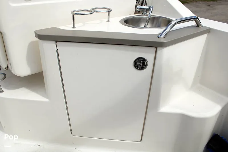 Slide: The Image of Sea Ray 240 Sundancer 2008 - 12203649