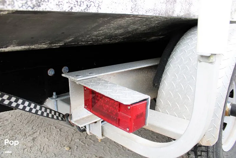 Slide: The Image of Sea Ray 240 Sundancer 2008 - 12203562