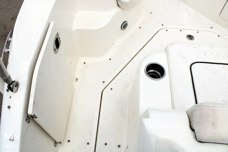 Slide: The Image of Sea Ray 240 Sundancer 2008 - 12203567